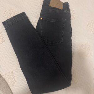 Black- H&M Mom Fit Jeans High Rise Slim Ankle Comfort Size 2